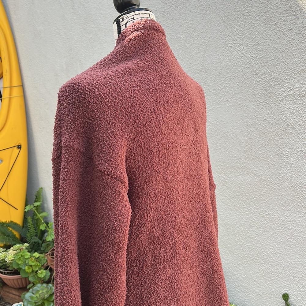 Sweater - Picture 3 of 4